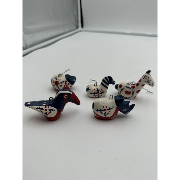 Ceramic Animals Christmas Ornaments Blue Re White Giraffe Bird Zebra Hippo Rhino - Picture 1 of 9